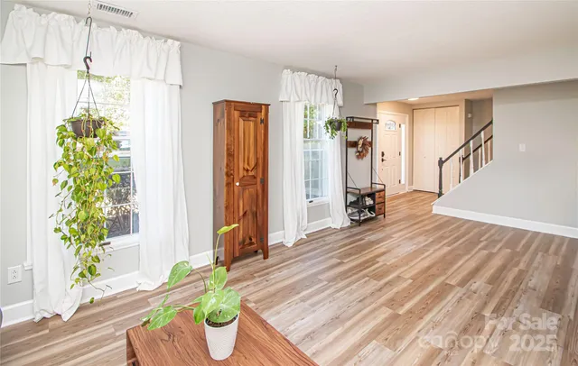 $515,000 | 7433 Quail Ridge Drive, Charlotte, NC 28226