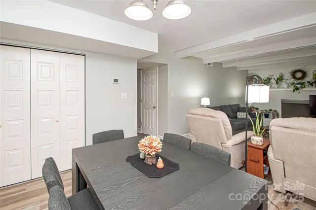 $515,000 | 7433 Quail Ridge Drive, Charlotte, NC 28226