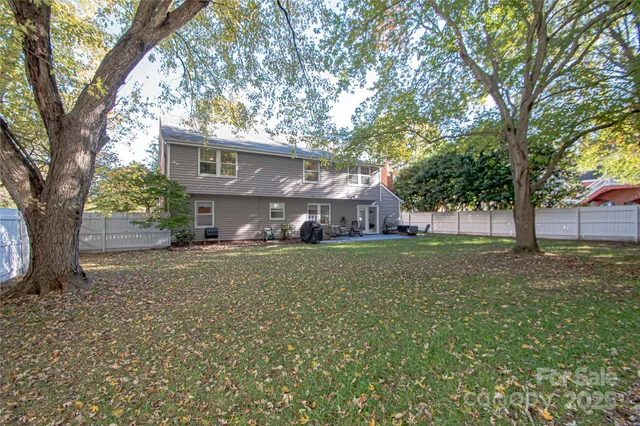 $515,000 | 7433 Quail Ridge Drive, Charlotte, NC 28226