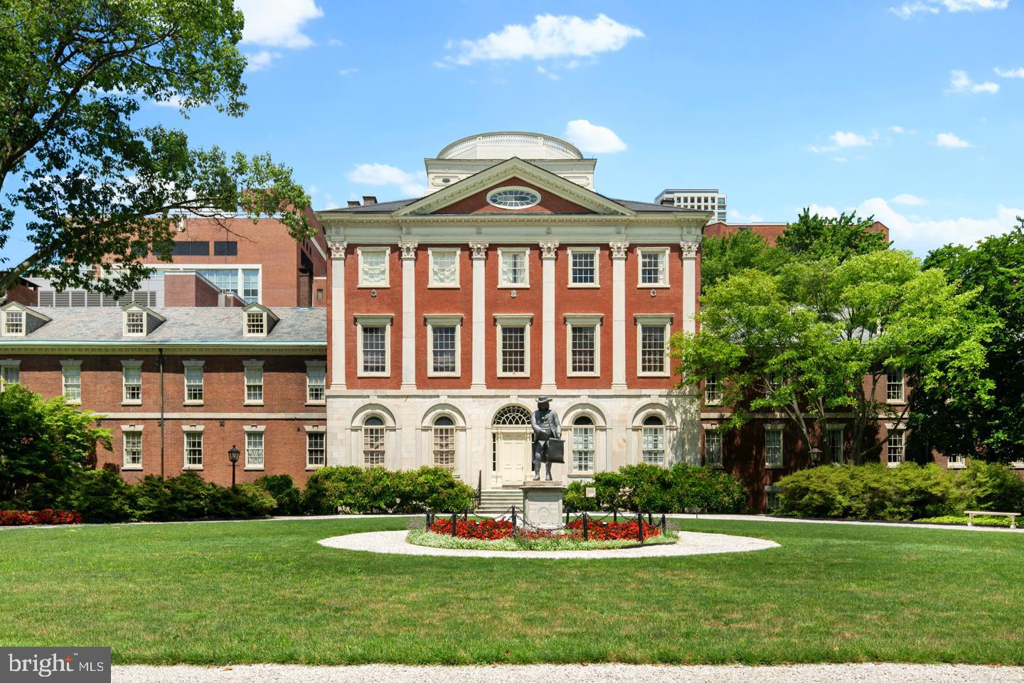 802 Pine Street, Unit A Philadelphia, PA 19147 - Photo 29 of 37