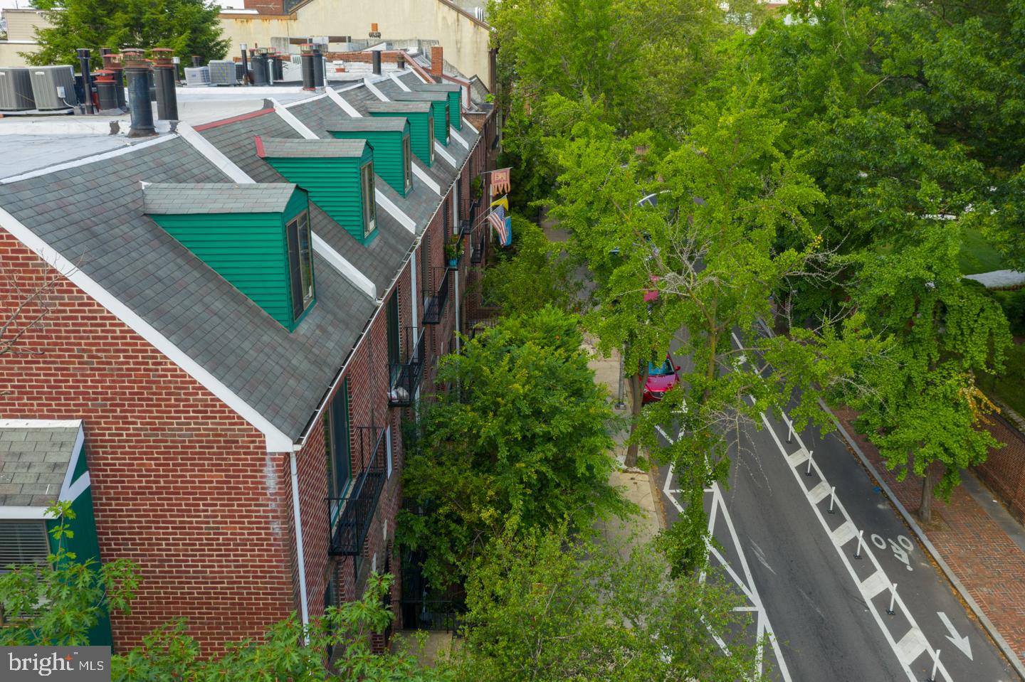 802 Pine Street, Unit A Philadelphia, PA 19147 - Photo 36 of 37