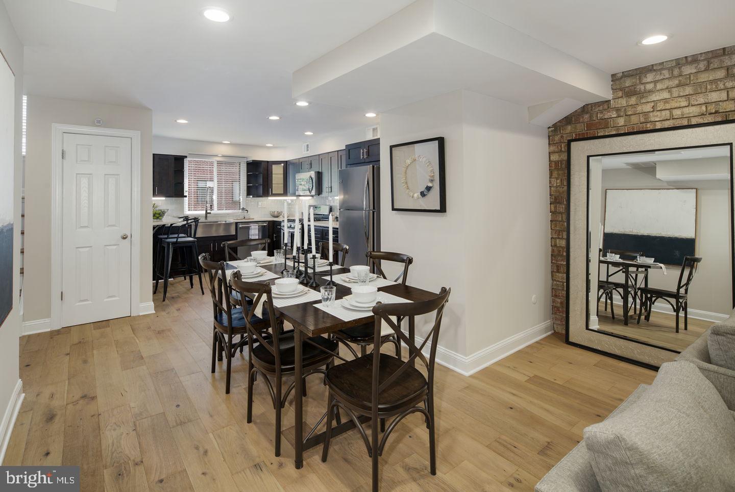 802 Pine Street, Unit A Philadelphia, PA 19147 - Photo 7 of 37