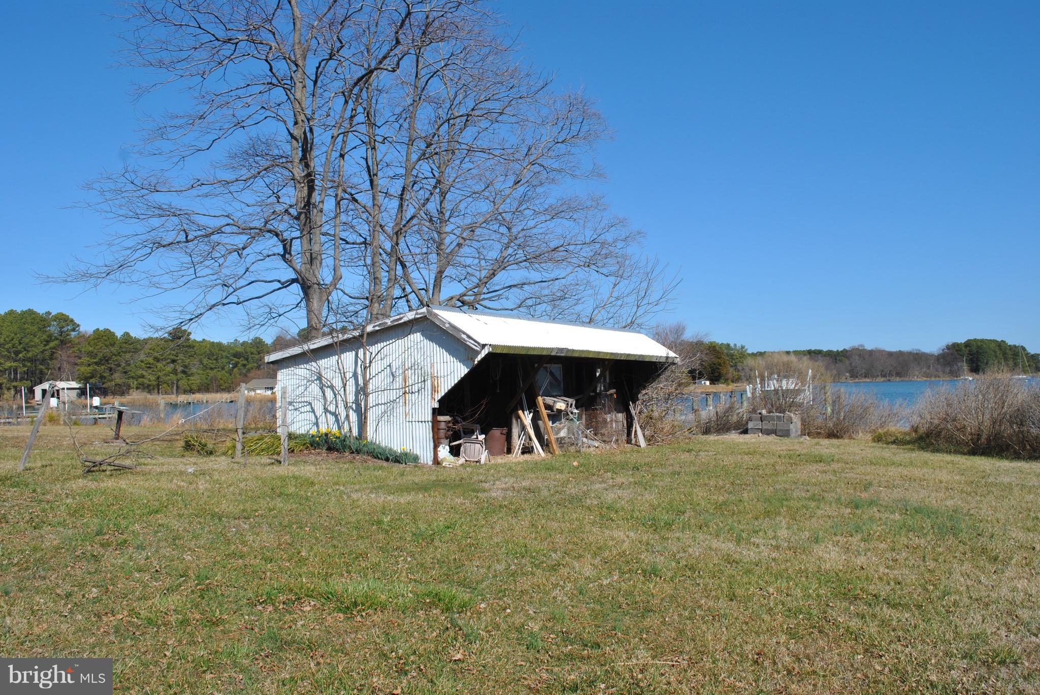 6421 Bozman Neavitt Road Neavitt, MD 21652 - Photo 10 of 14 Waterside storage building