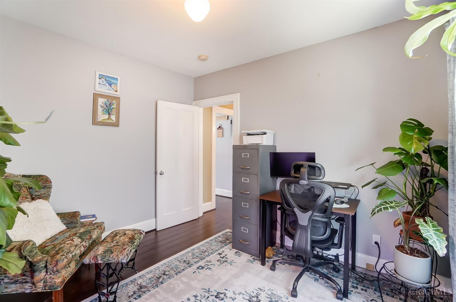 3619 Madison Road Cincinnati, OH 45209 - Photo 23 of 40