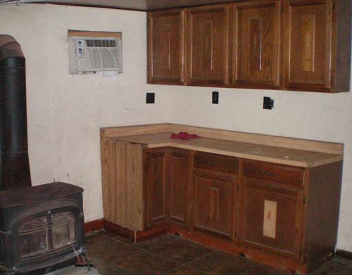 1400 Round Hill Road Elizabeth, PA 15037 - Photo 10 of 18 Kitchen.