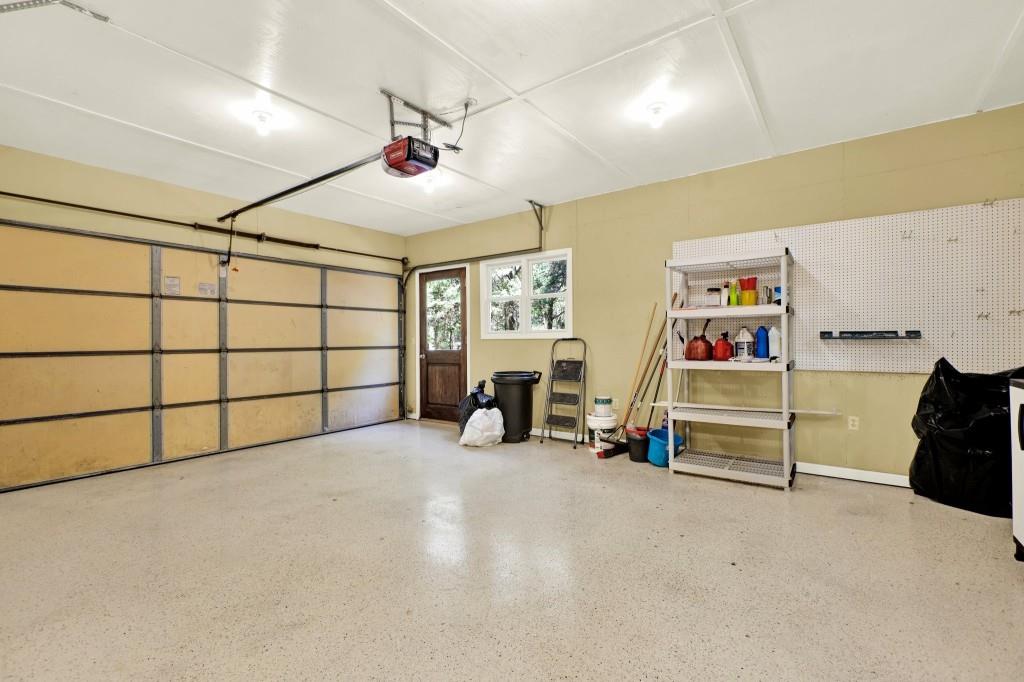 438 East Price Creek Road Jasper, GA 30143 - Photo 28 of 64 a view of a garage