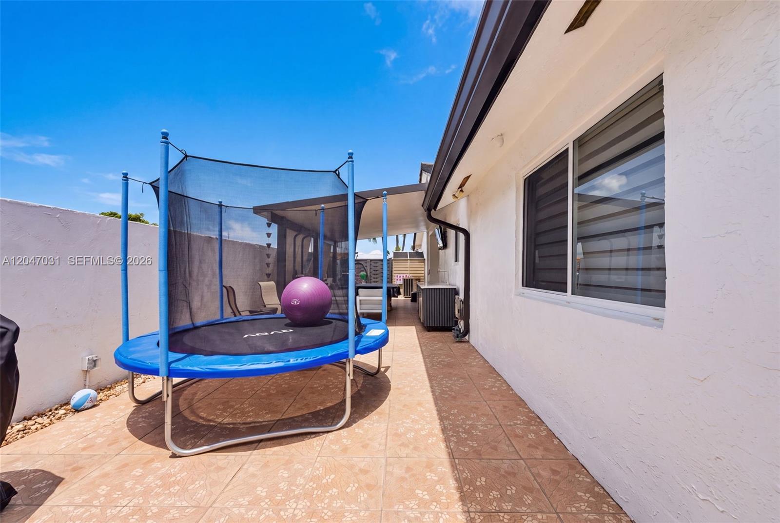 1635 Southwest 138th Court Miami, FL 33175 - Photo 33 of 39