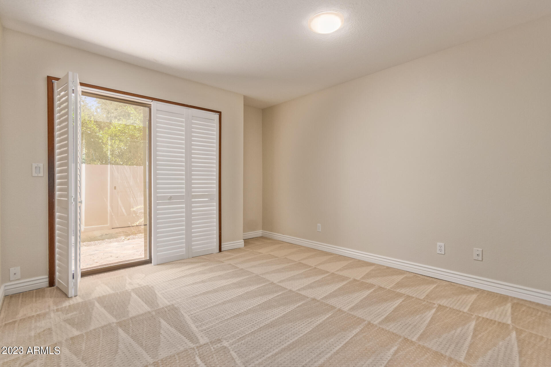 5443 North 25th Street Phoenix, AZ 85016 - Photo 17 of 25 Clean and Spacious