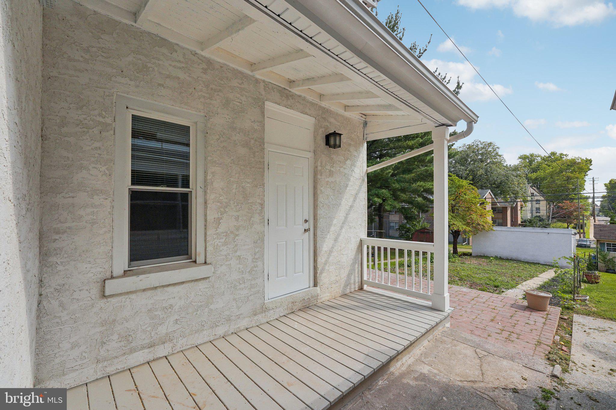 656 Walnut Street Pottstown, PA 19464 - Photo 14 of 49