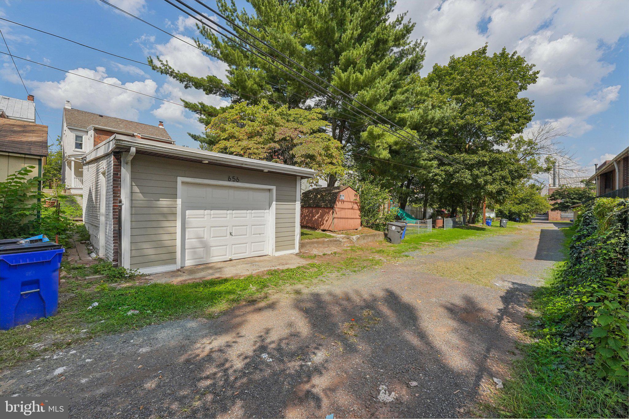 656 Walnut Street Pottstown, PA 19464 - Photo 28 of 49