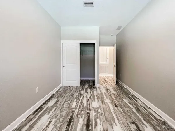 $1,695 | 5170 Burlington Avenue, Pensacola, FL 32505
