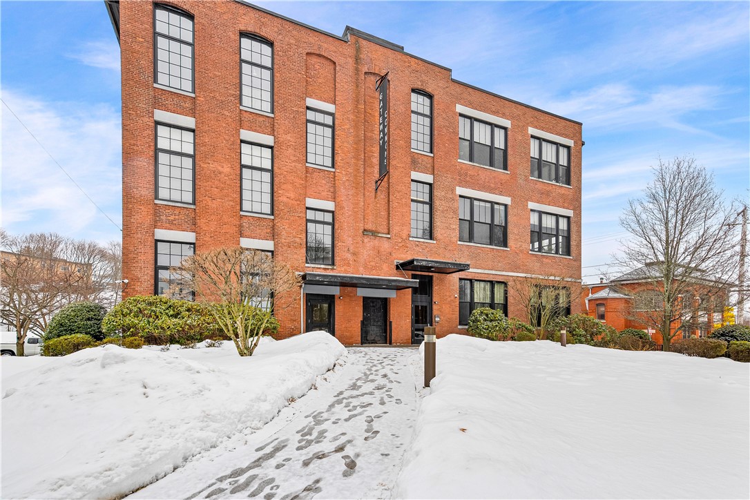 685 Social Street, Unit 308 Woonsocket, RI 02895 - Photo 26 of 31