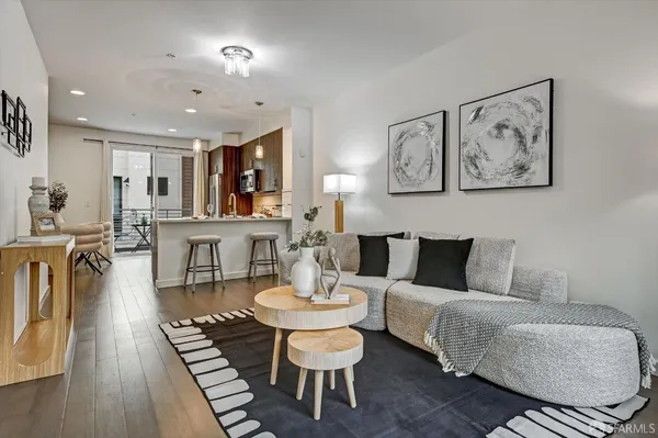 $760,000 | 268 Friedell Street, San Francisco, CA 94124