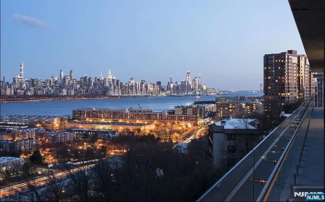 $1,700,000 | 320 Adolphus Avenue, Unit 815, Cliffside Park, NJ 07010