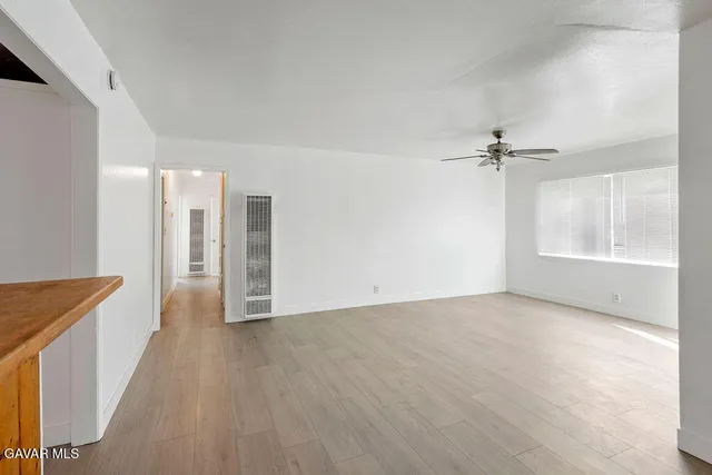 $369,950 | 44152 Elm Avenue, Lancaster, CA 93534