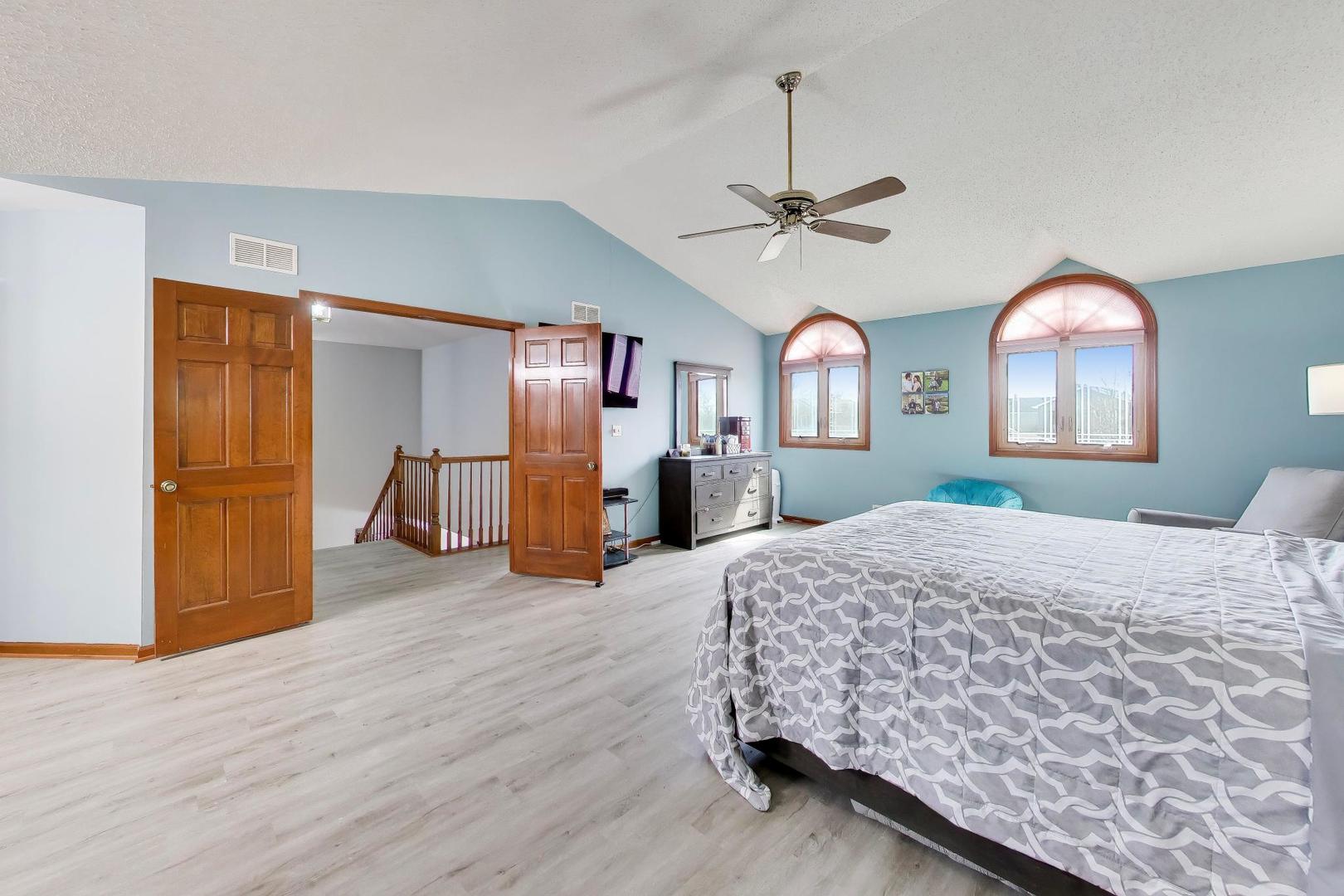 1075 Longford Road Bartlett, IL 60103 - Photo 24 of 53