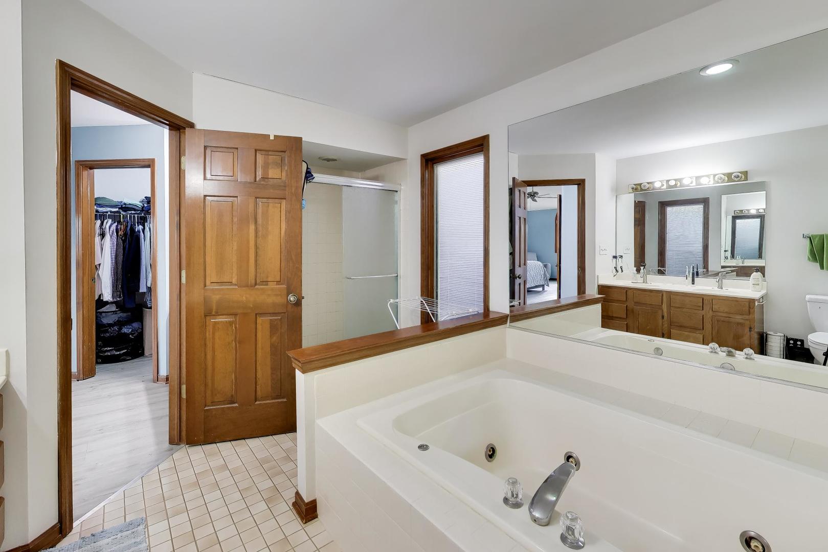 1075 Longford Road Bartlett, IL 60103 - Photo 30 of 53