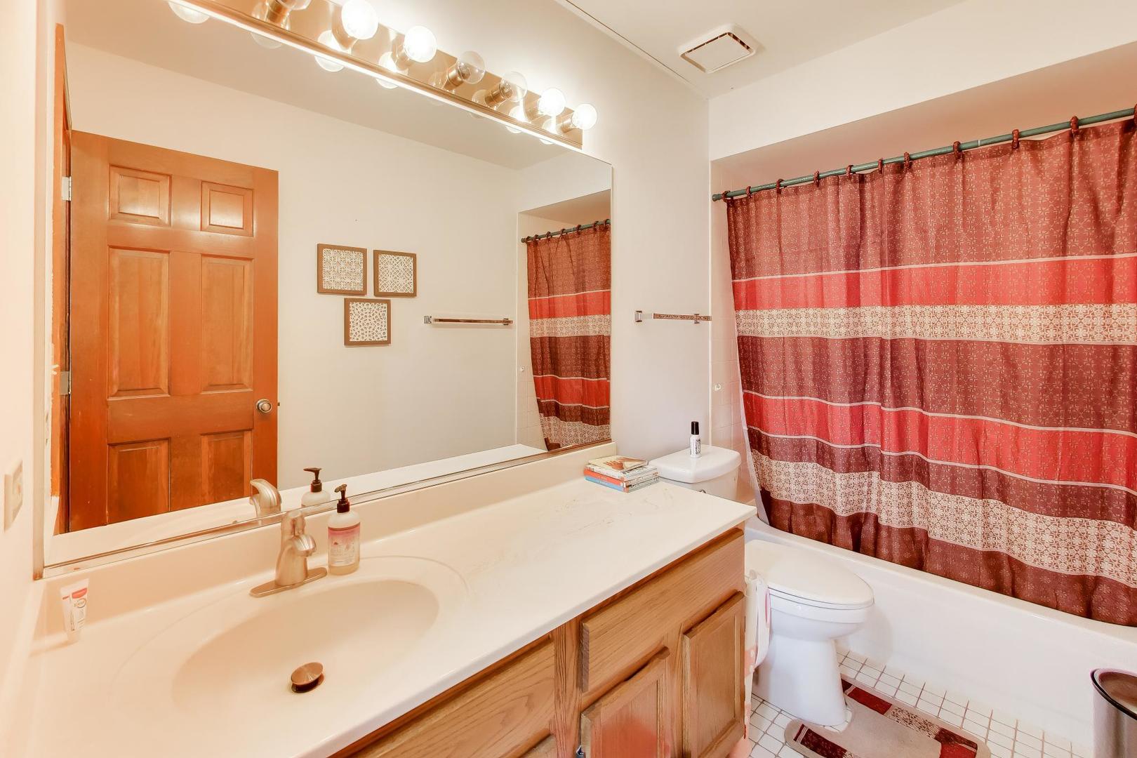 1075 Longford Road Bartlett, IL 60103 - Photo 37 of 53