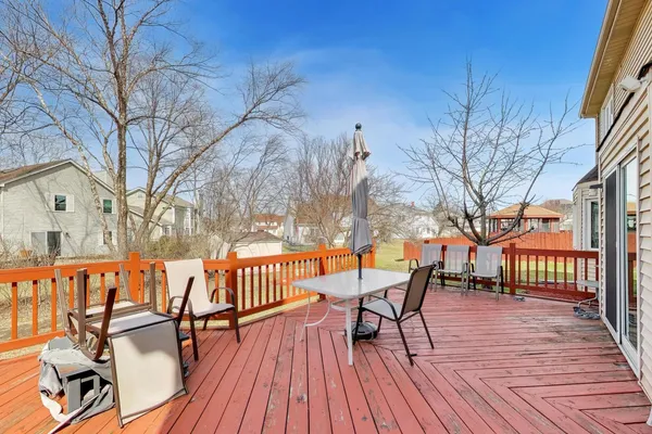 $549,990 | 1075 Longford Road, Bartlett, IL 60103