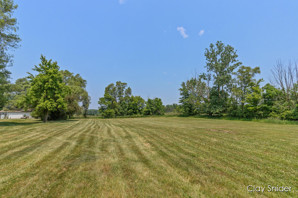 10451 Tasker Road Lake Odessa, MI 48849 - Photo 29 of 44 IMG_1028