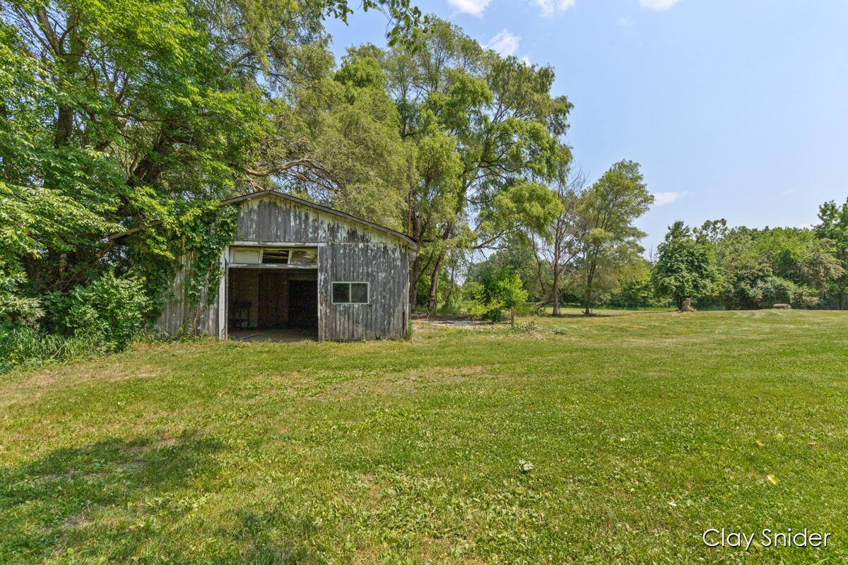 10451 Tasker Road Lake Odessa, MI 48849 - Photo 35 of 44 IMG_1034