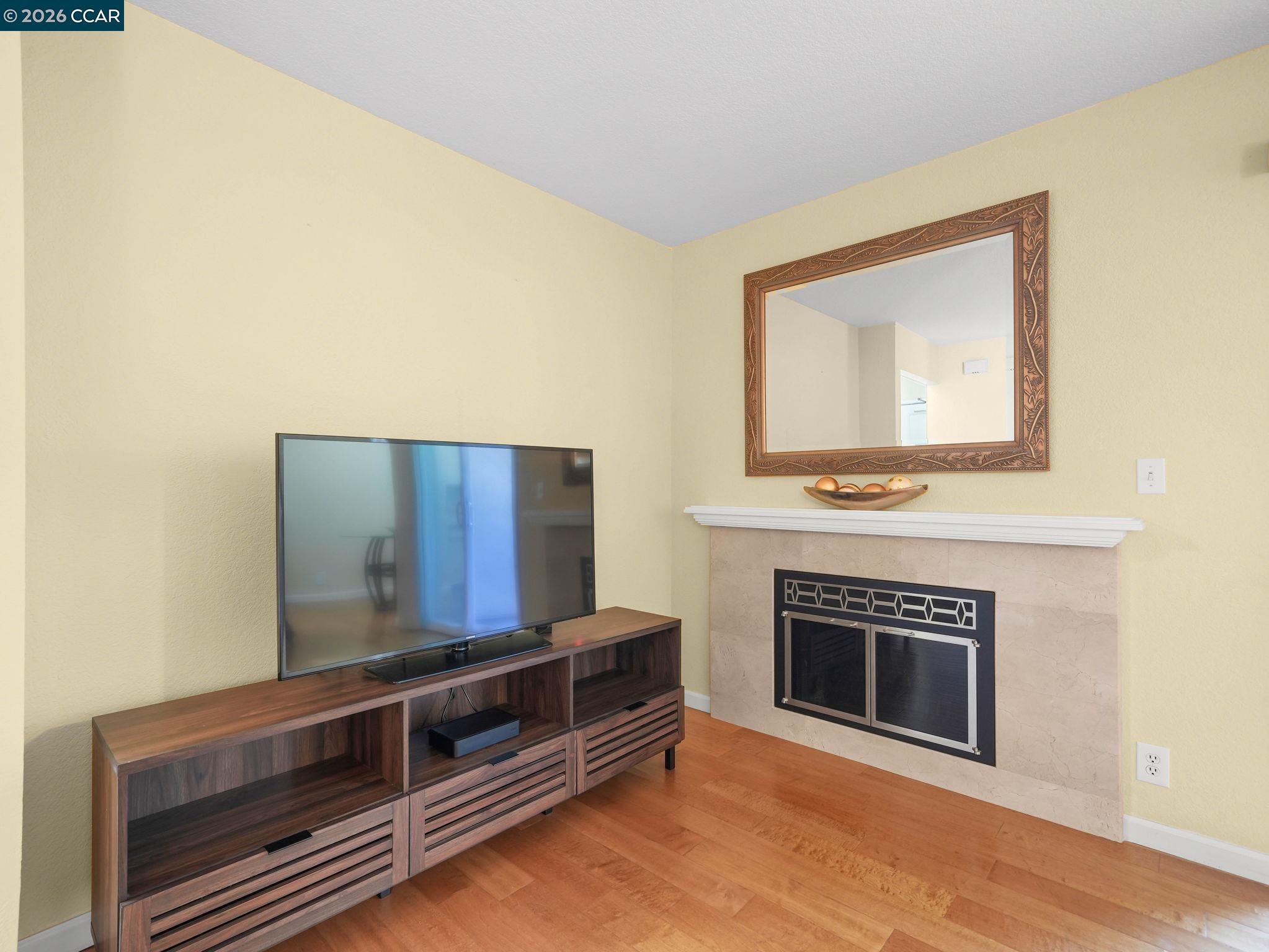 1308 Walden Road, Unit 27 Walnut Creek, CA 94597 - Photo 6 of 28