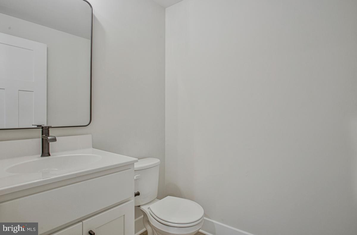 416 Venton Road Edgewater, MD 21037 - Photo 17 of 57 First Floor Bathroom
