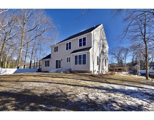 29 Brookdale Road Natick, MA 01760 - Photo 4 of 30 a view of a house with a yard