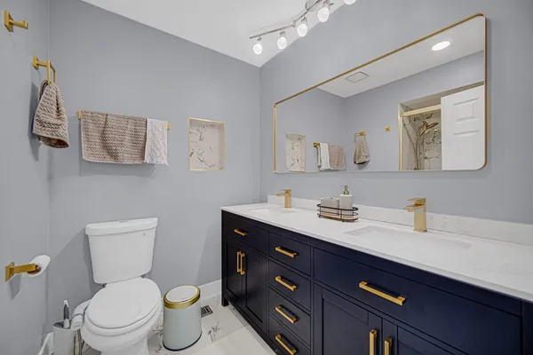 $589,900 | 8324 Bromley Street, Orland Park, IL 60462