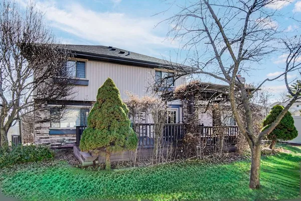 $589,900 | 8324 Bromley Street, Orland Park, IL 60462