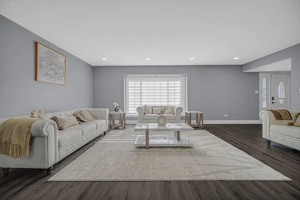 $589,900 | 8324 Bromley Street, Orland Park, IL 60462