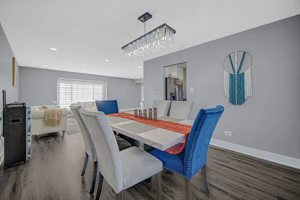 $589,900 | 8324 Bromley Street, Orland Park, IL 60462