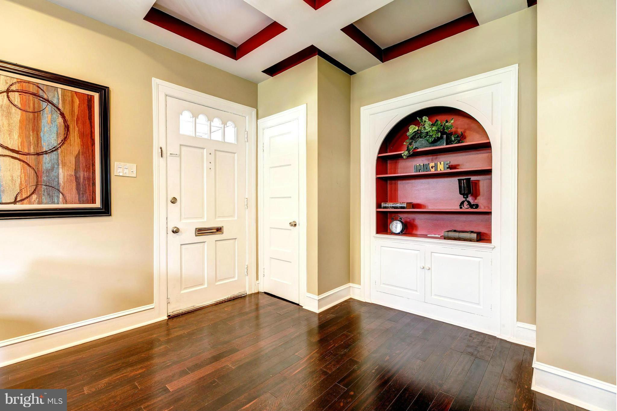 3605 Copley Road Baltimore, MD 21215 - Photo 3 of 30 Custom Woodwork and Built-In