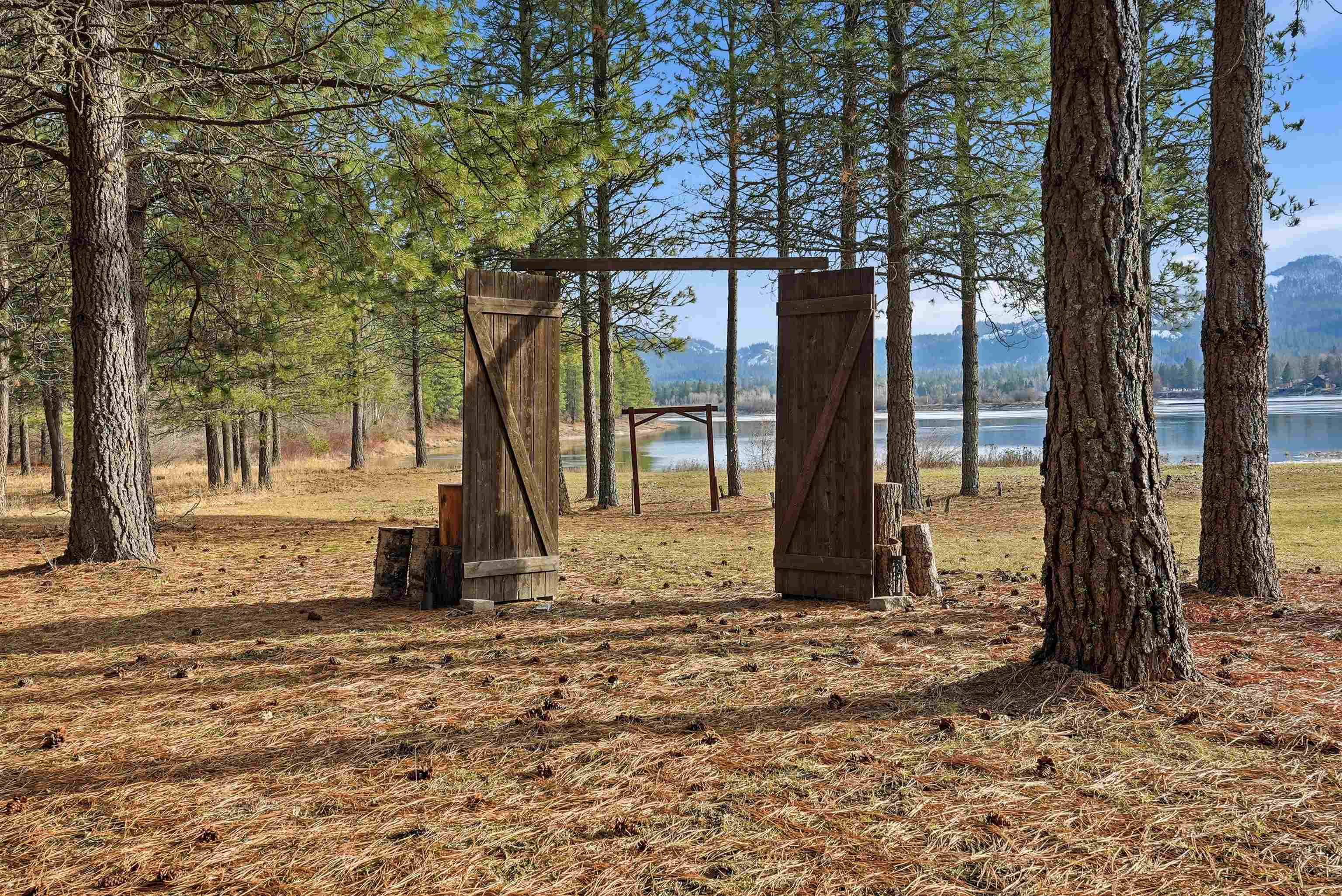 6201 South B S Leclerc Road Newport, WA 99156 - Photo 20 of 39