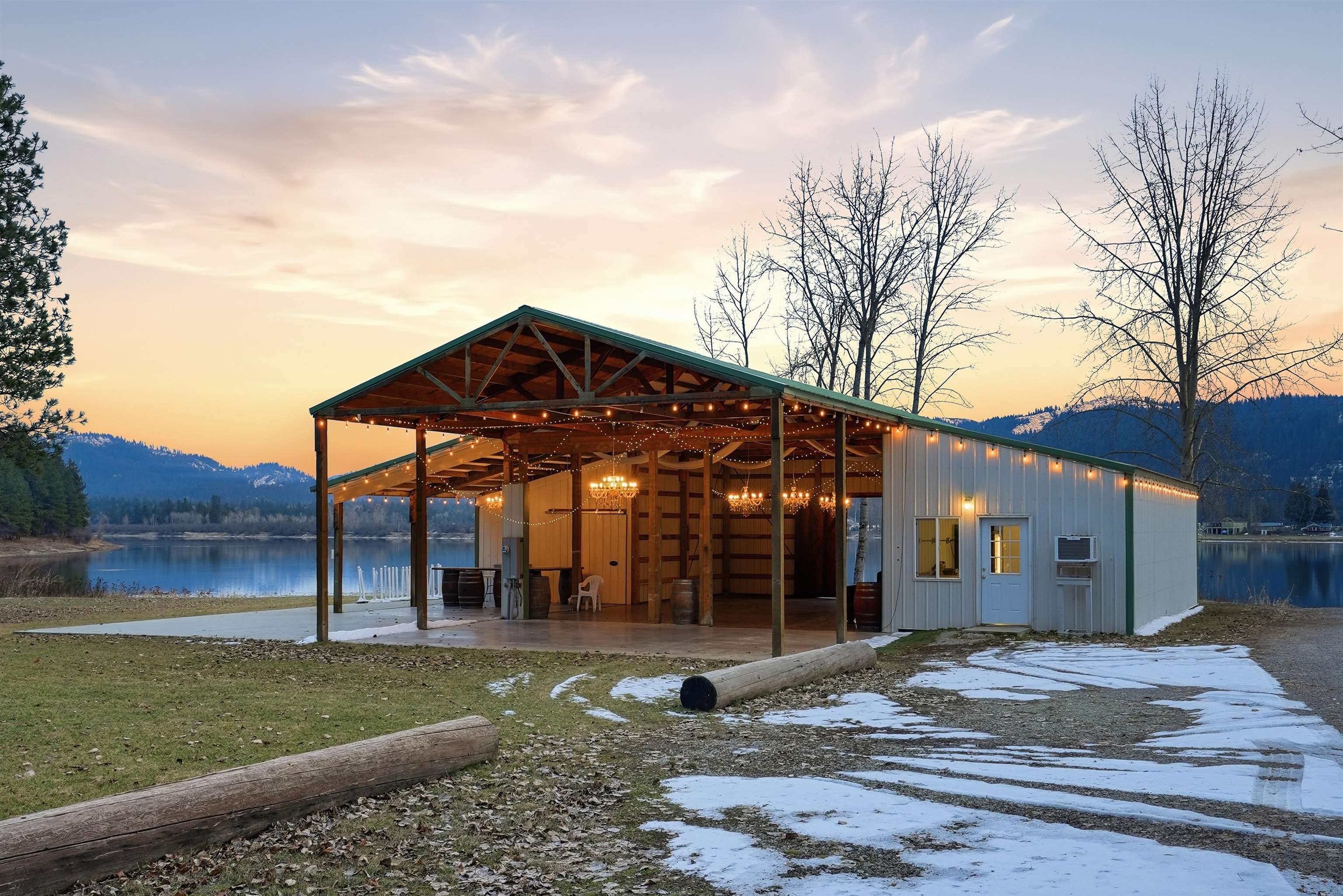 6201 South B S Leclerc Road Newport, WA 99156 - Photo 2 of 39