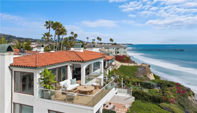 $4,195,000 | 911 Buena Vista, Unit 1, San Clemente, CA 92672