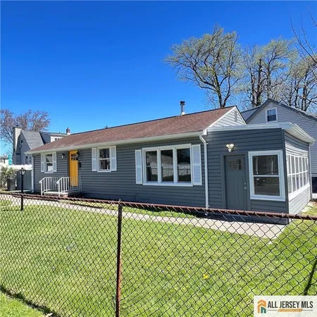 $3,300 | 10 Lake Avenue, Old Bridge, NJ 07735