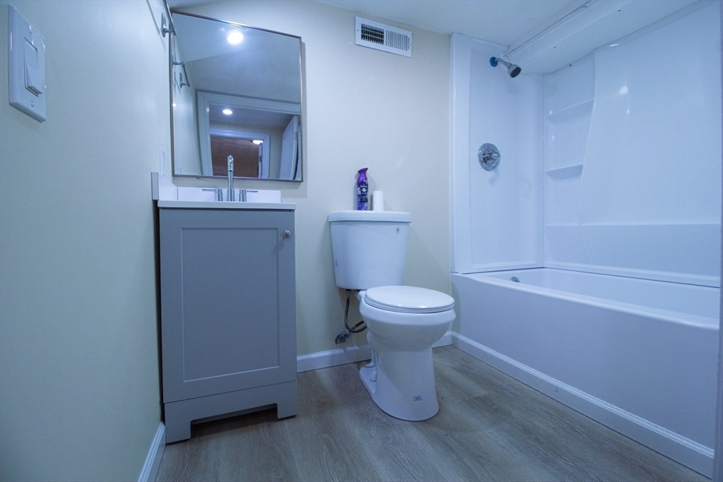 56 Raddin Grove Avenue Lynn, MA 01905 - Photo 29 of 33