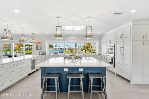 $1,900,000 | 2395 Brookside Way, Indialantic, FL 32903