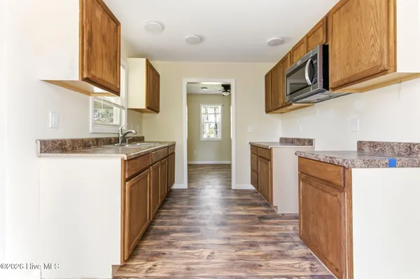 $275,000 | 41 Oliver Lane, Burgaw, NC 28425