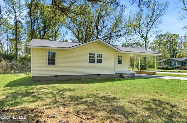 $275,000 | 41 Oliver Lane, Burgaw, NC 28425