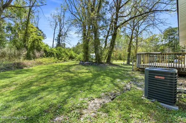 $275,000 | 41 Oliver Lane, Burgaw, NC 28425