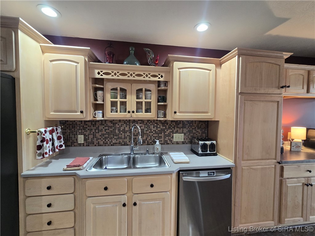 109 Money Hollow Road Borden, IN 47106 - Photo 23 of 87