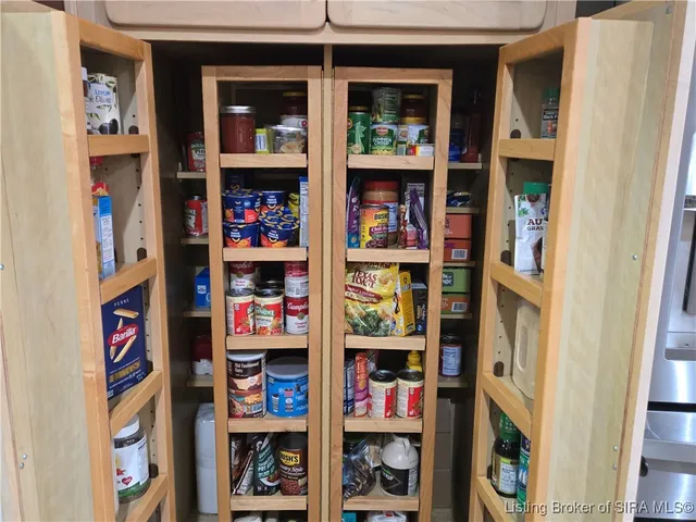 $425,000 | 109 Money Hollow Road, Borden, IN 47106