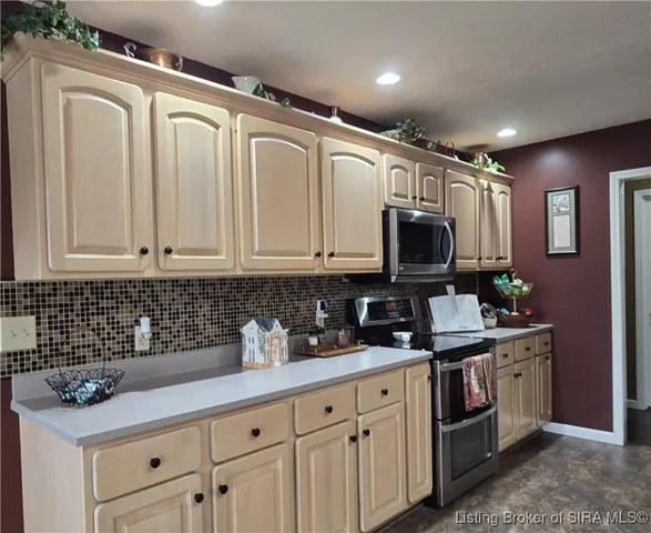 $425,000 | 109 Money Hollow Road, Borden, IN 47106