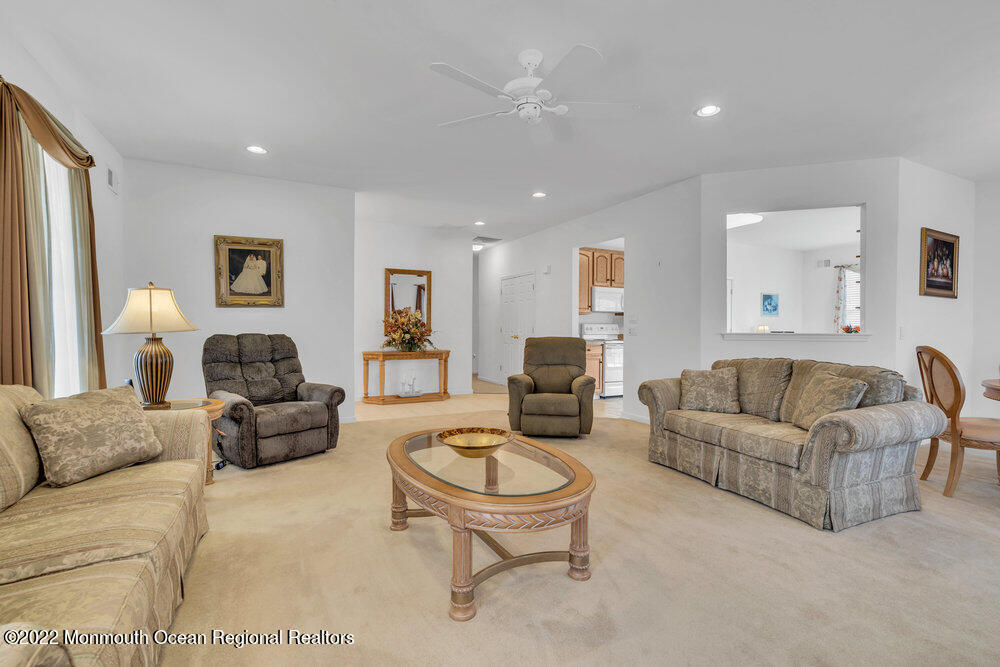 9 Tisdale Road Manchester Township, NJ 08759 - Photo 6 of 32 025_dsc08055