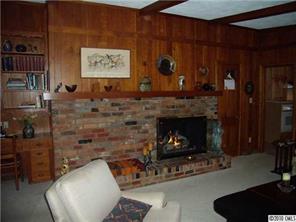 216 Hodgson Road Charlotte, NC 28211 - Photo 12 of 16 Gallery Image 12