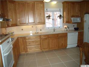 216 Hodgson Road Charlotte, NC 28211 - Photo 7 of 16 Gallery Image 7