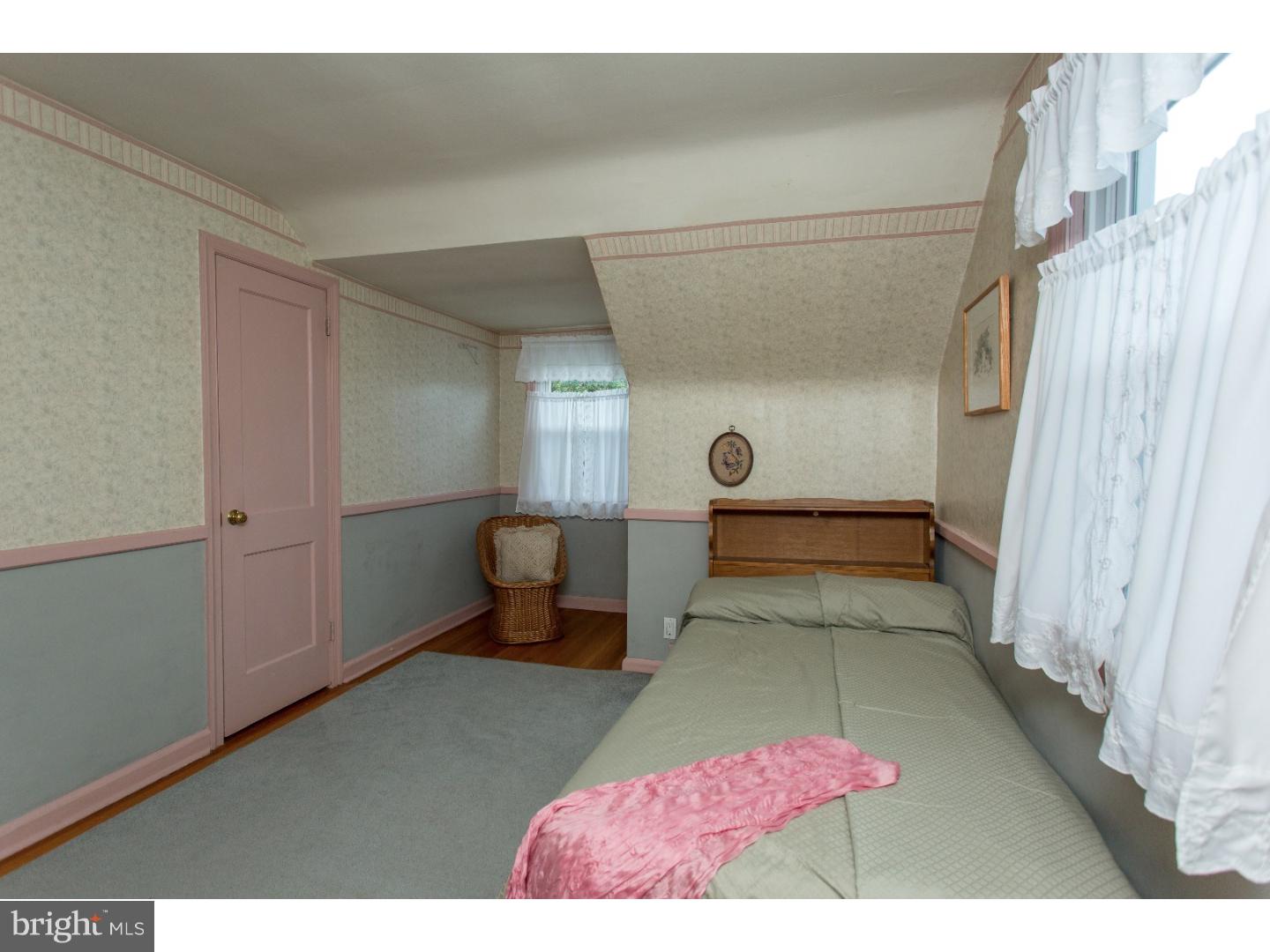 449 Blair Road Springfield, PA 19064 - Photo 11 of 25