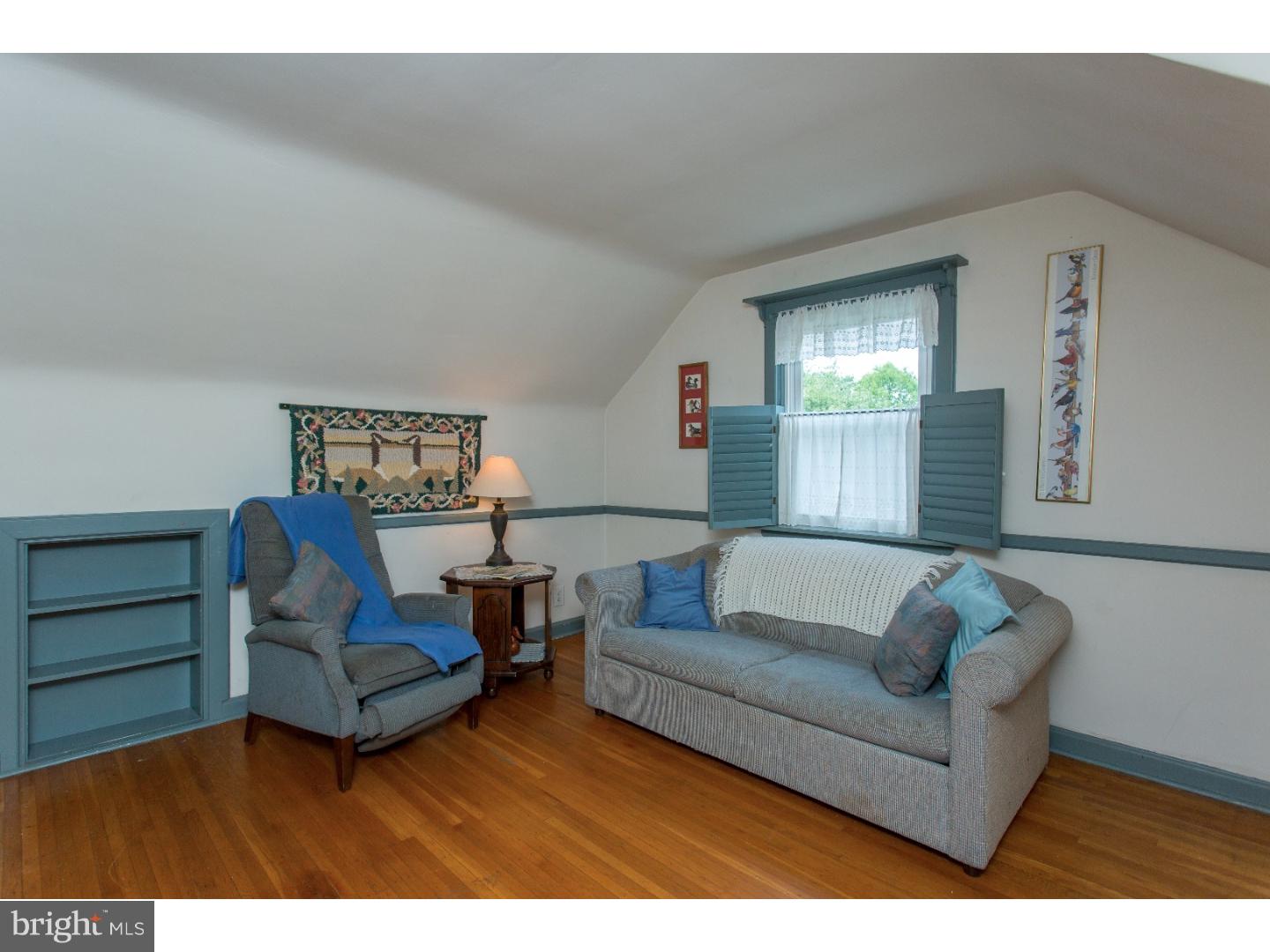 449 Blair Road Springfield, PA 19064 - Photo 7 of 25
